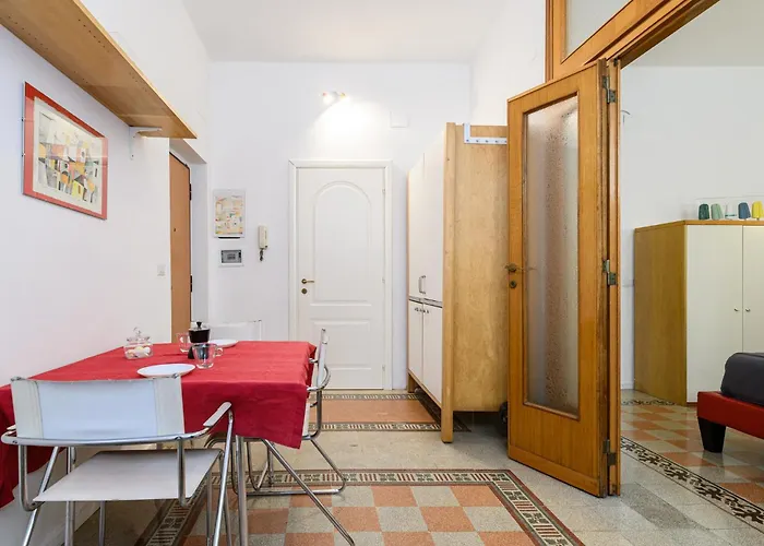 San Lorenzo Flat 2 * Rome